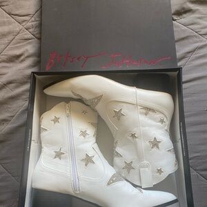 Betsey Johnson Glitter Star White Boots